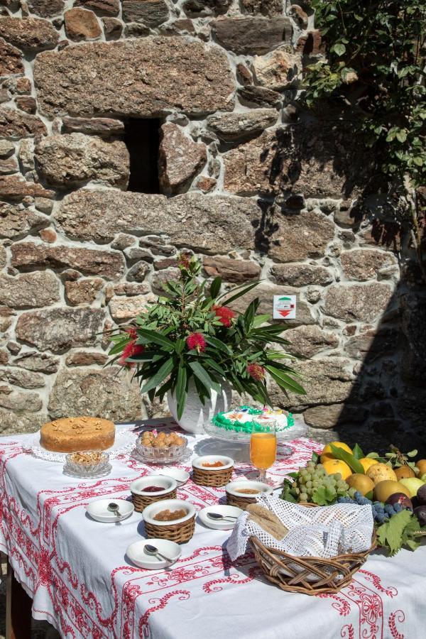 ギマランイス Quinta De Cima De Eirizゲストハウス エクステリア 写真